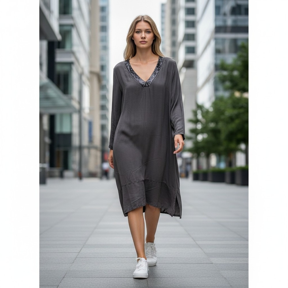 Angela Mara Grey V-neck sequenced Midi dress Sz L  PTP 27"‎ made in Italy